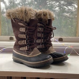 Sorel Joan of Arctic winter boots